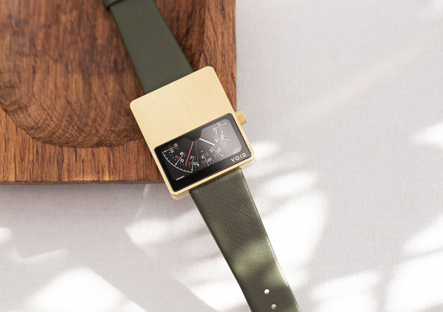 The V02MKII-GO/OL from VOID Watches, designed by David Ericsson.