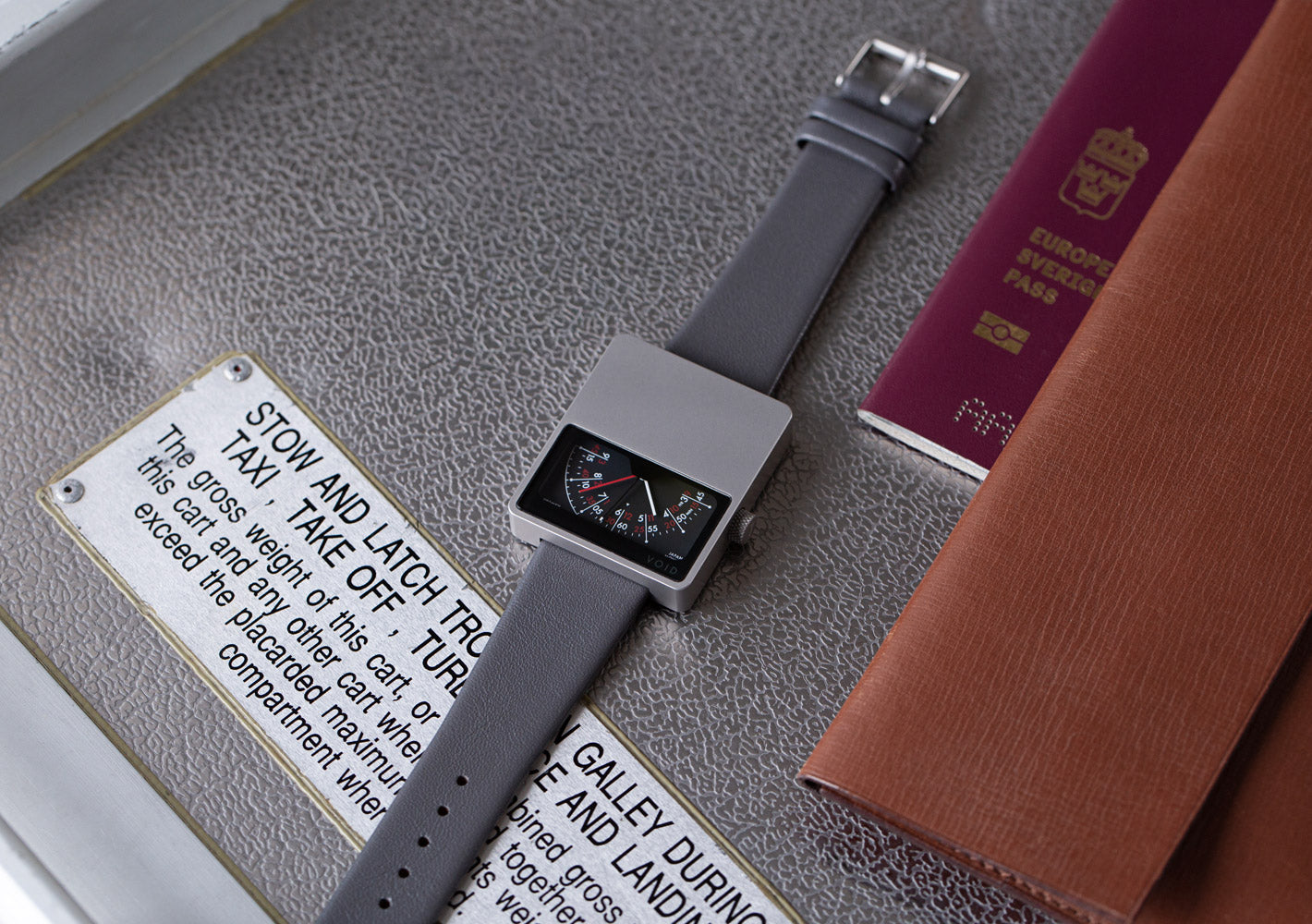 The V02MKII-SI/DG from VOID Watches, designed by David Ericsson.