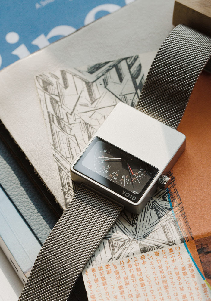 The V02MKII-SI/MR from VOID Watches, designed by David Ericsson.